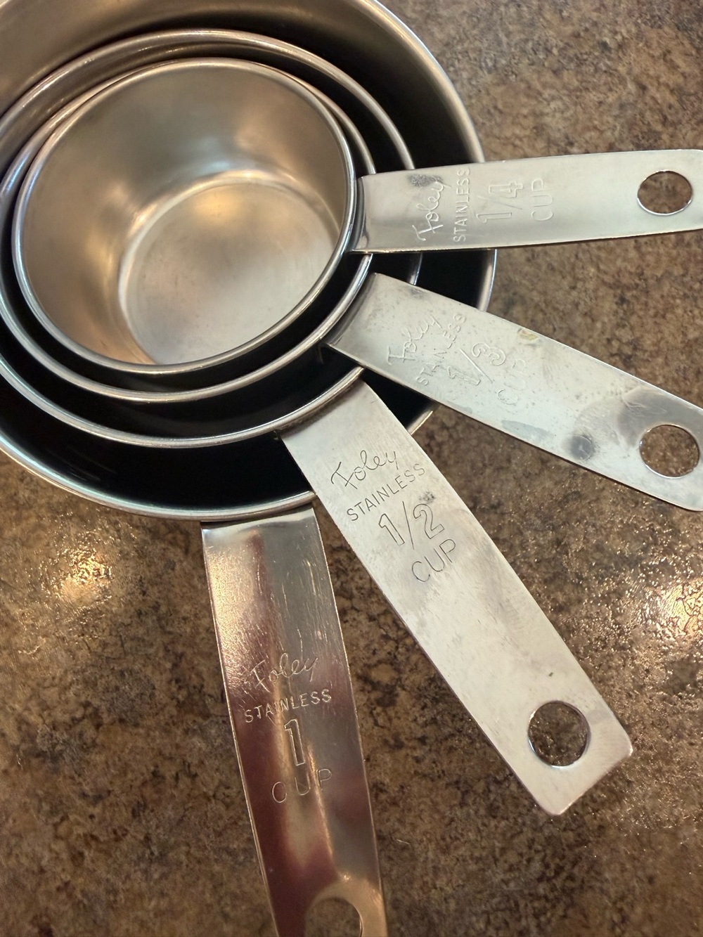 Vintage Foley Script 4 pc stainless steel measuring cups set
